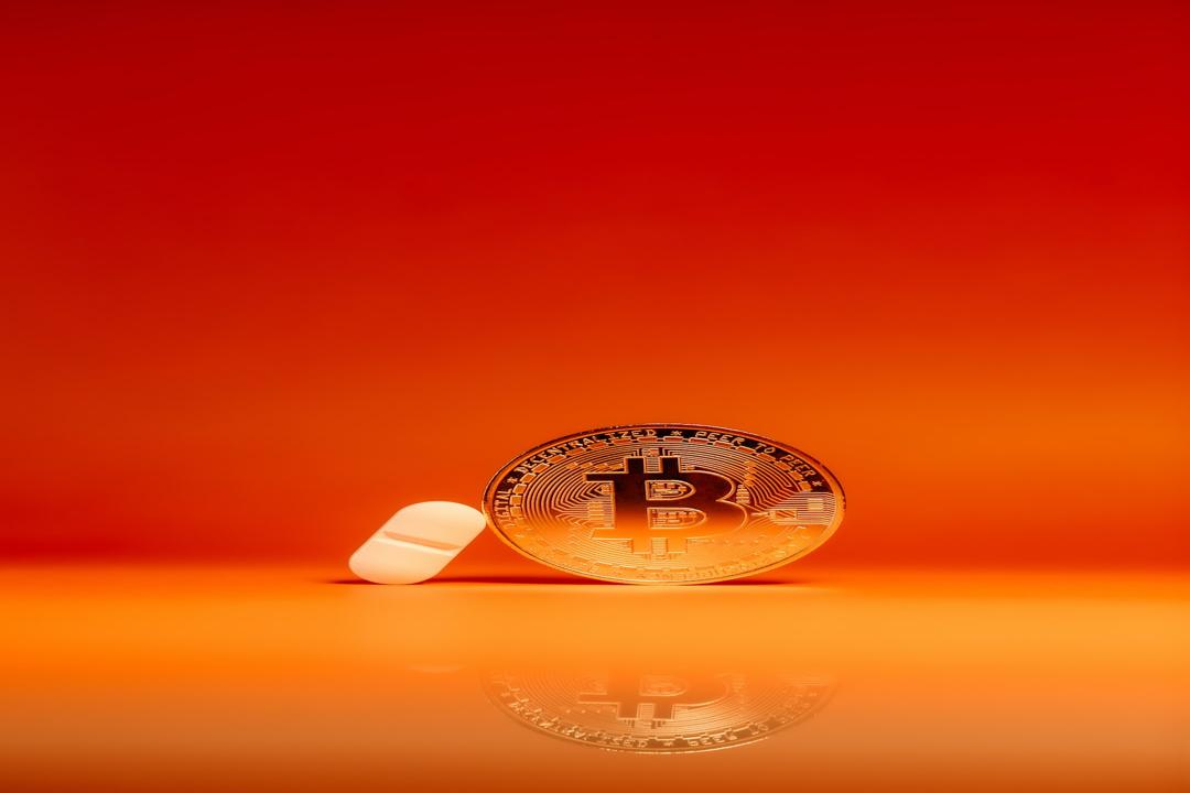 Analyst Michaël van de Poppe Predicts Inevitable Upward Momentum for Solana Competitor Provides Bitcoin Outlook Update